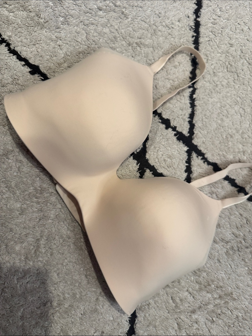 knix Seamless Nude T-Shirt Bra